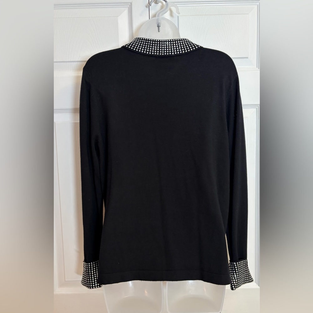 Liv Milano Women’s Sweater Collar Rhinestones embellished Black size Large - Picture 3 of 11